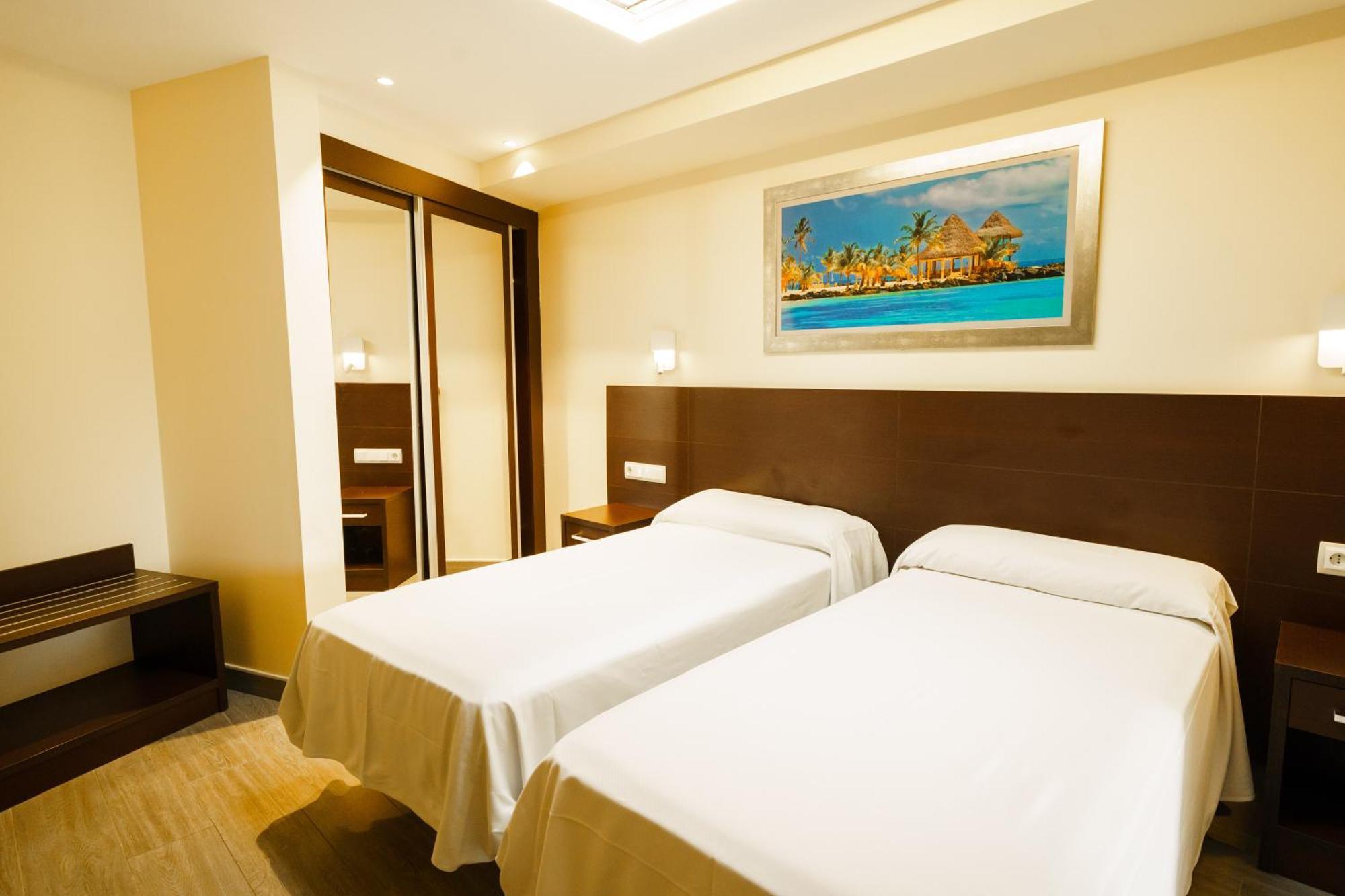 Marina Resort Benidorm - The Original Benidorm Vibe Kültér fotó