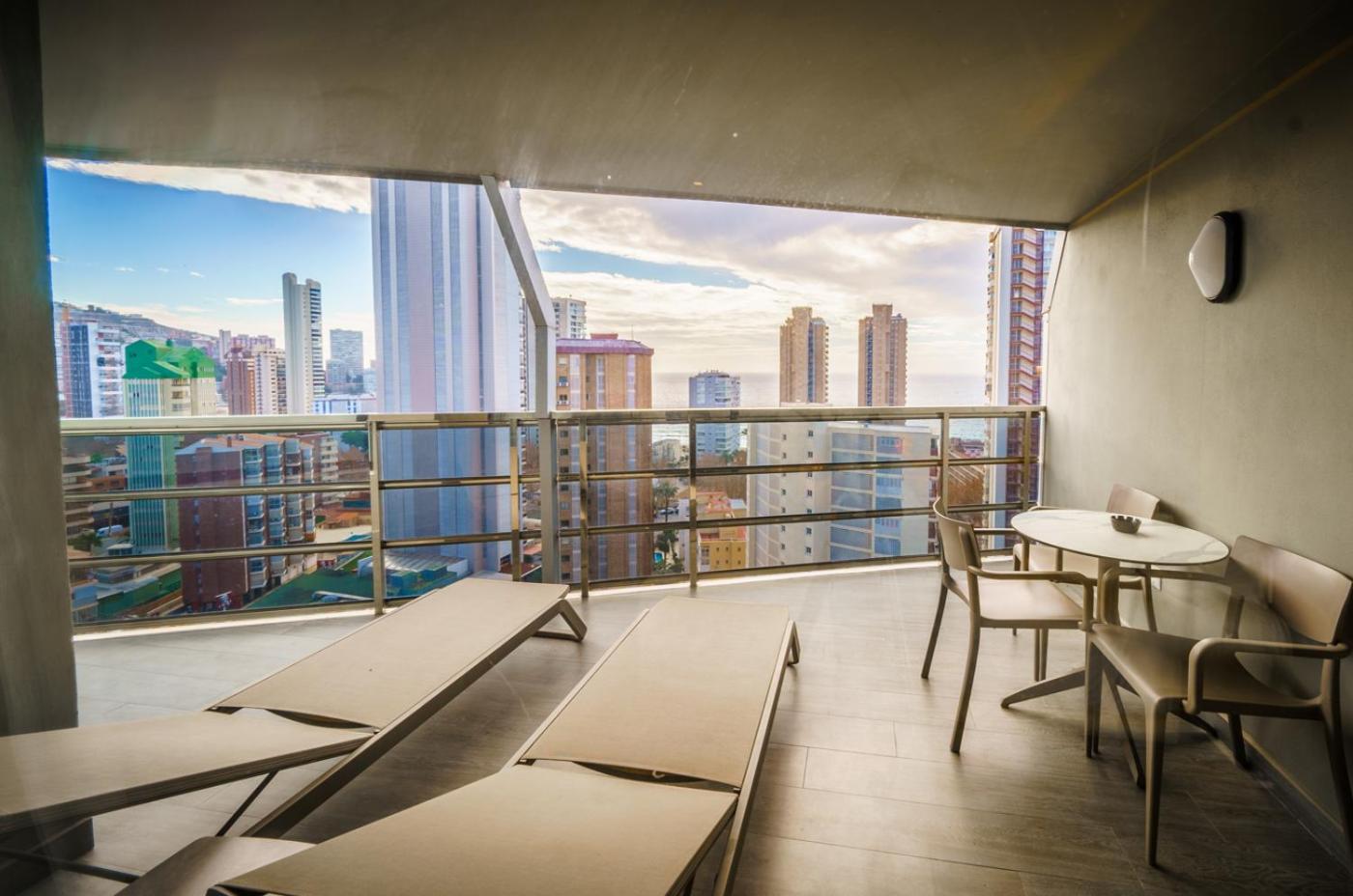 Marina Resort Benidorm - The Original Benidorm Vibe Kültér fotó